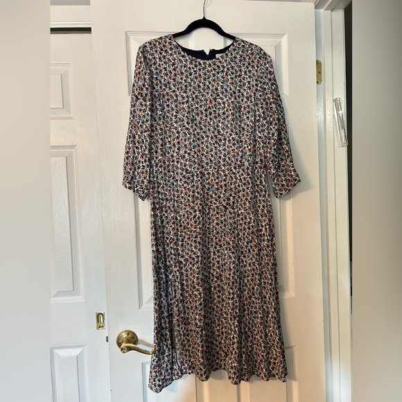 Loft Floral Long Sleeve Modest Midi Dress Size 10 - Picture 2 of 11